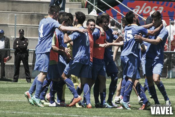 Fotos e imágenes del Getafe B 2 - 1 SD Huesca, grupo II de Segunda Division B
