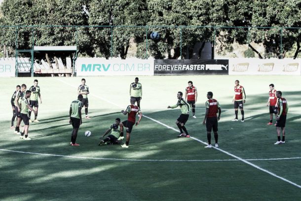 Com novidades, Atlético-MG faz treinamento tático e dá continuidade à preparação para jogo ante JEC