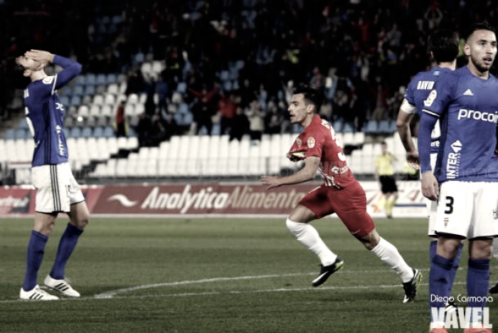 El Almería venció 3-0 en el último duelo con el Oviedo