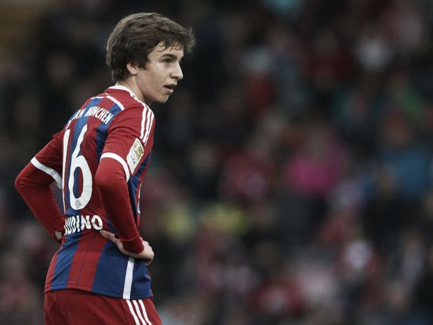Starke extends at Bayern, Gaudino signs first professional deal