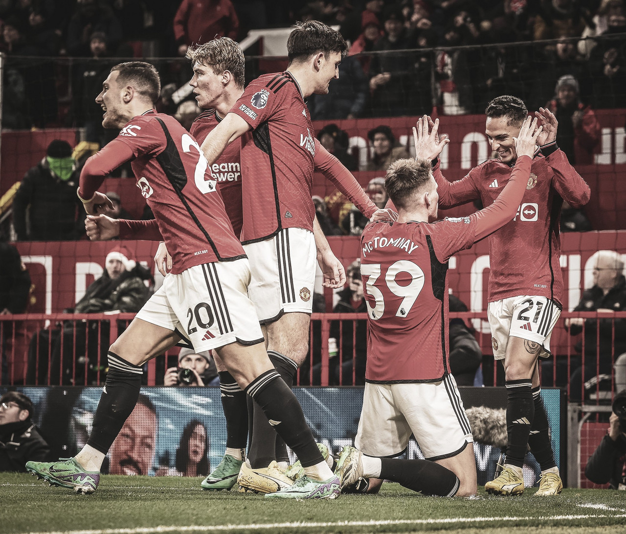 SBT transmite Manchester United x Bayern de Munique pela Champions League -  Portal Making Of