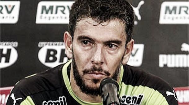Leandro Donizete afirma que é possível Atlético-MG ser campeão apesar da vantagem do Corinthians