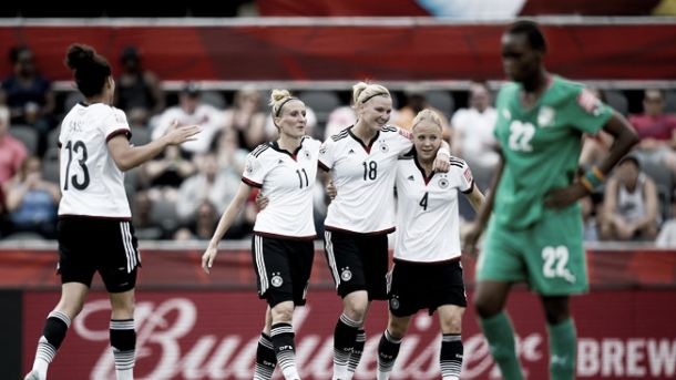 Germany 10-0 Ivory Coast: German ladies kick-off tournament with thrashing of debutants