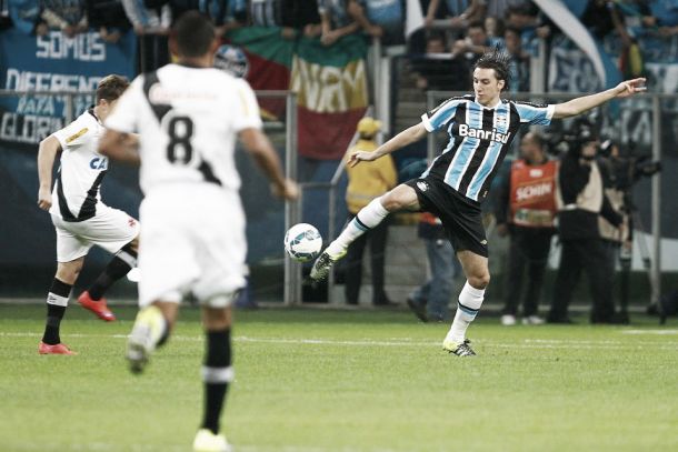 Geromel lamenta empate sem gols contra Cruzeiro: "Faltou precisão na finalização"