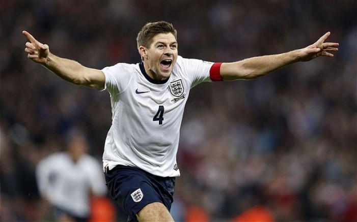 Steven Gerrard: "Inglaterra debe enfrentar el miedo que le impide despegar"