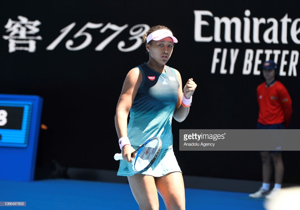 Australian Open: Naomi Osaka through to semifinals over an ailing Elina Svitolina