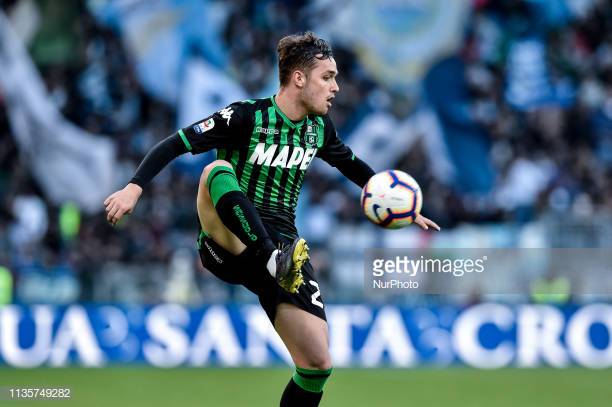 Fiorentina sign Pol Lirola from Sassuolo