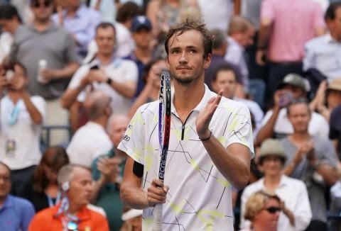 US Open: Daniil Medvedev ousts Stan Wawrinka to reach semifinals