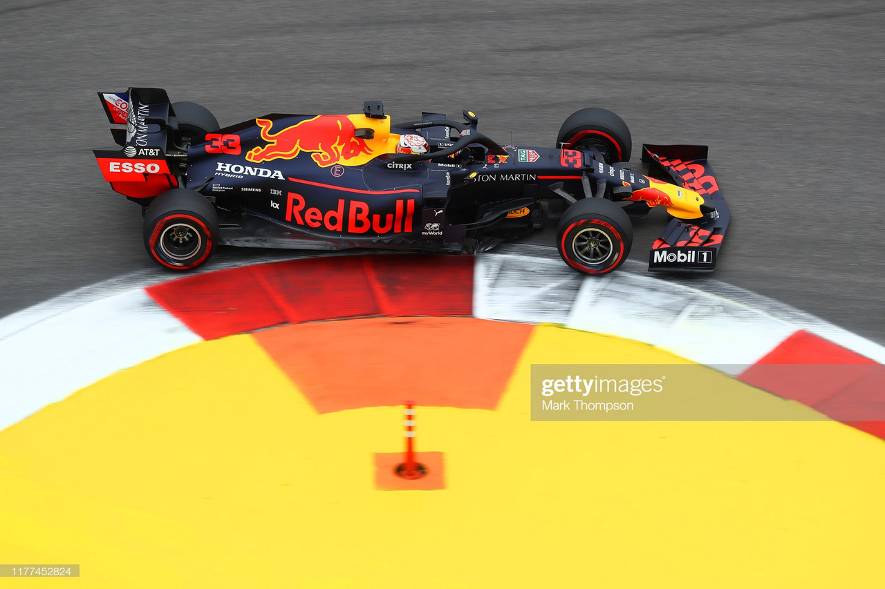 Verstappen takes top spot in FP2