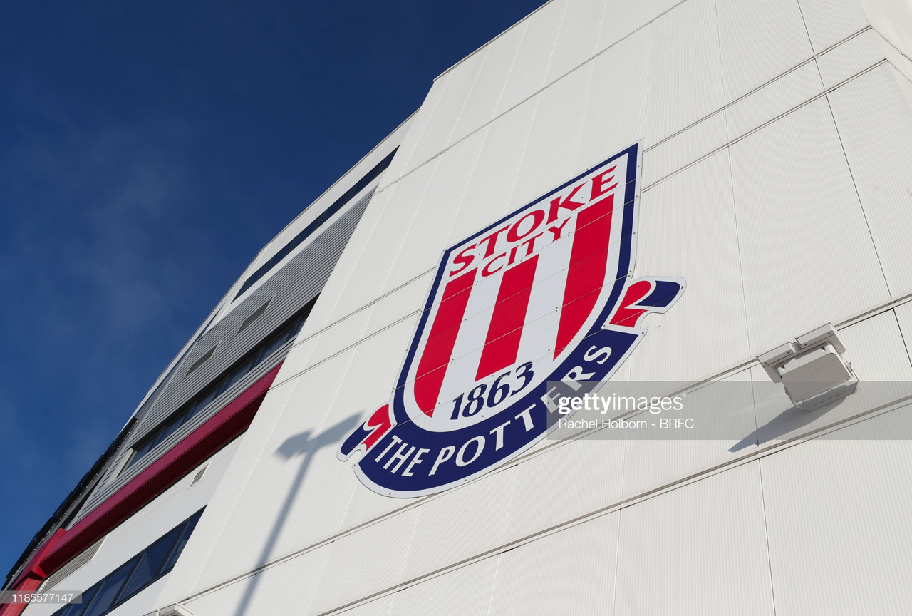 Stoke City vs Swansea City Preview: Relegation threatened Potters look to halt the Swans play-off push 