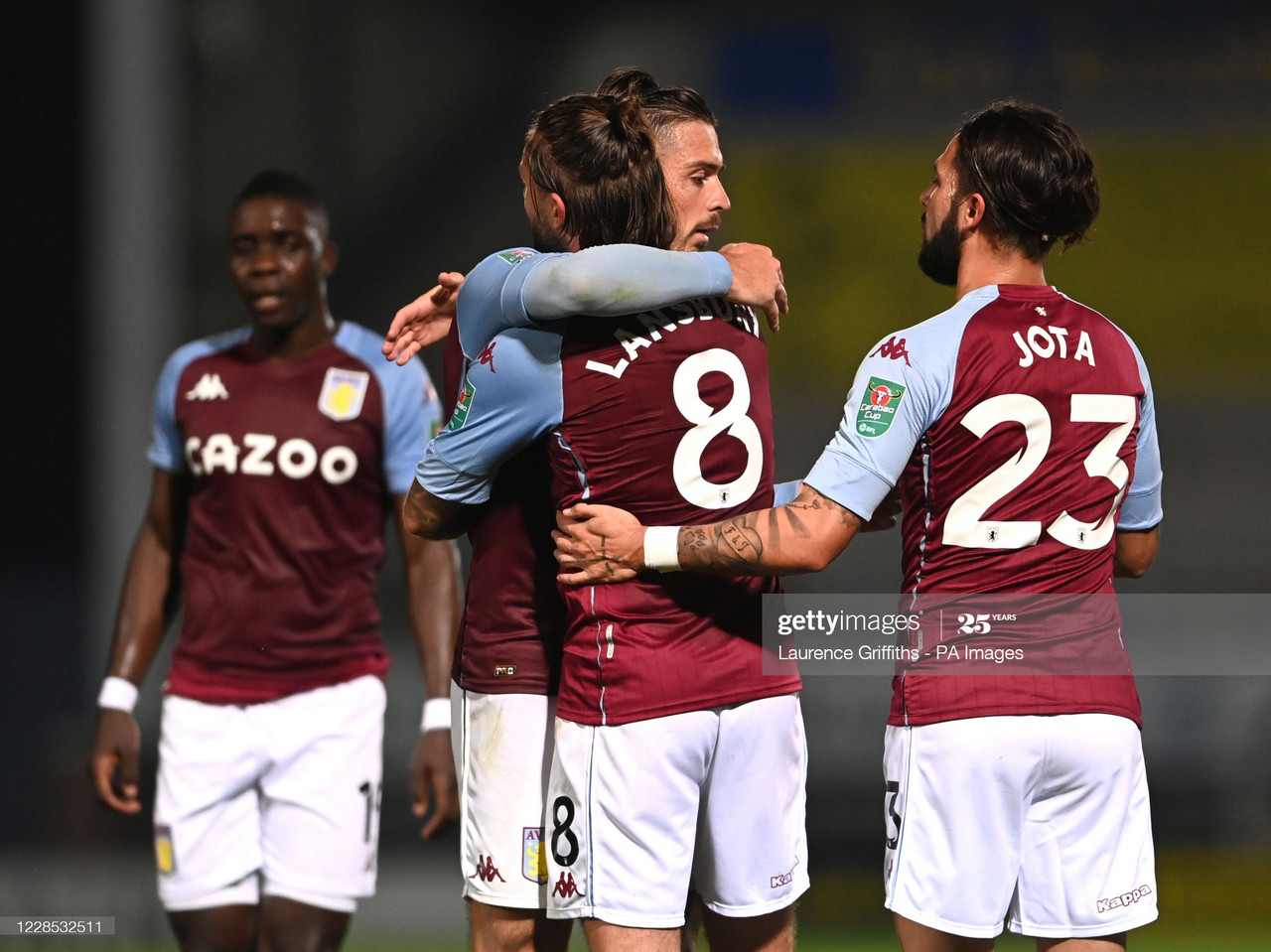 grealish aston villa jersey