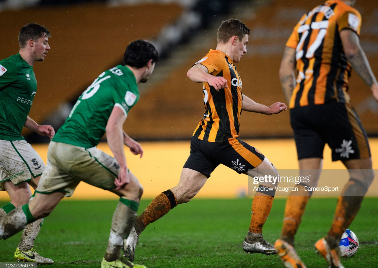 Hull City 1-1 Lincoln City: Imps win on penalties after quarter final finishes all square