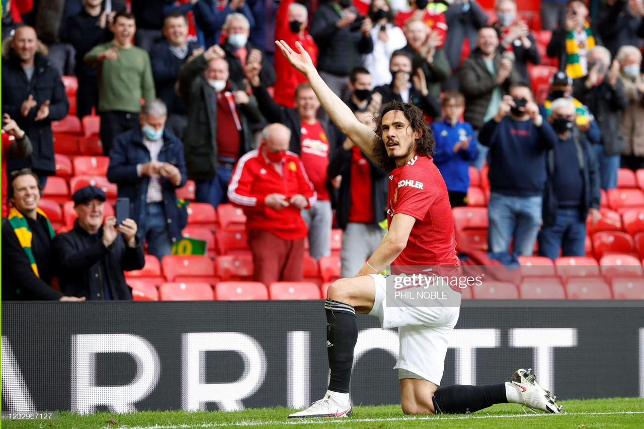 Manchester United 1-1 Fulham: Bryan equaliser dampens Cavani wonder goal