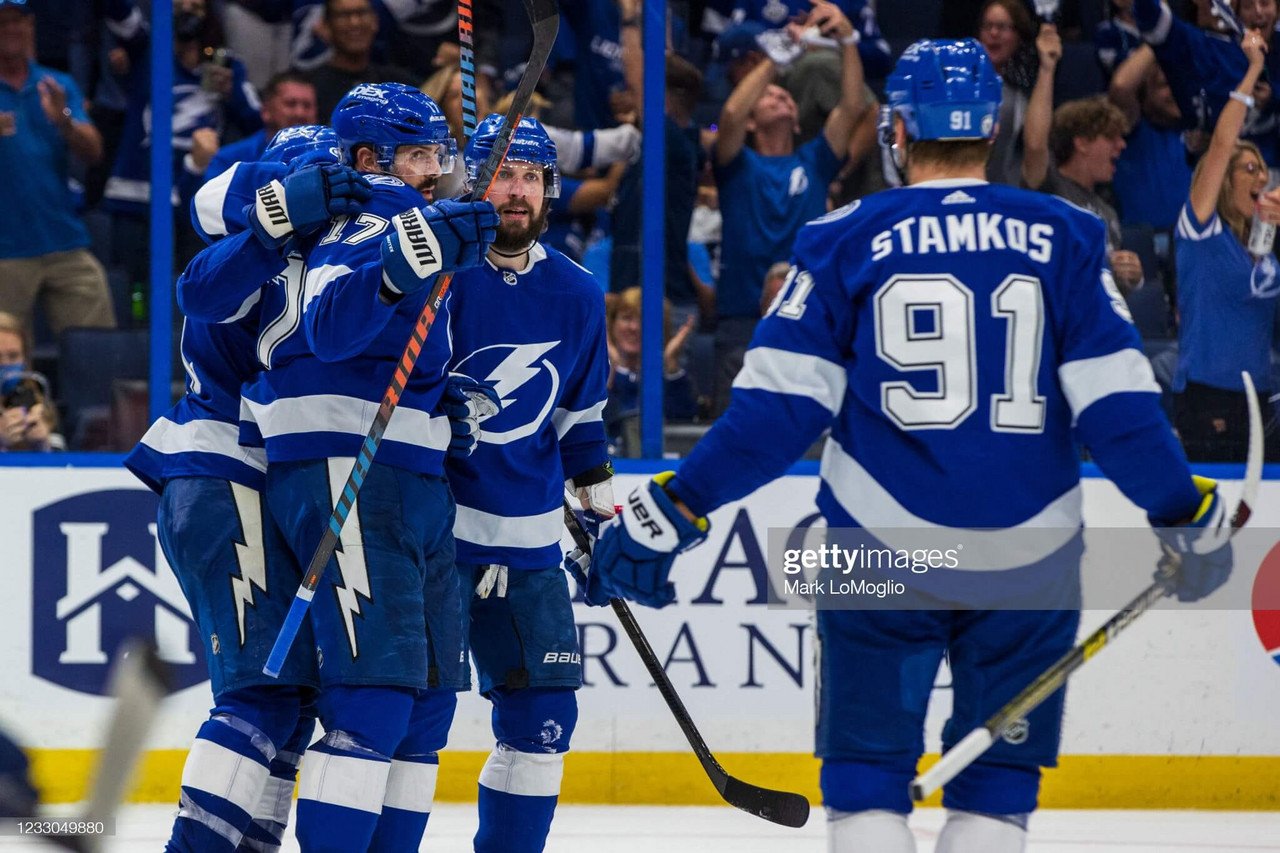 2021 Stanley Cup playoffs: Lightning cruise past Panthers to take command of series