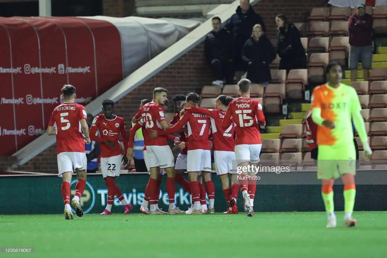 Reading vs Barnsley preview: How to watch, team news, kick-off time, predicted lineups and ones to watch