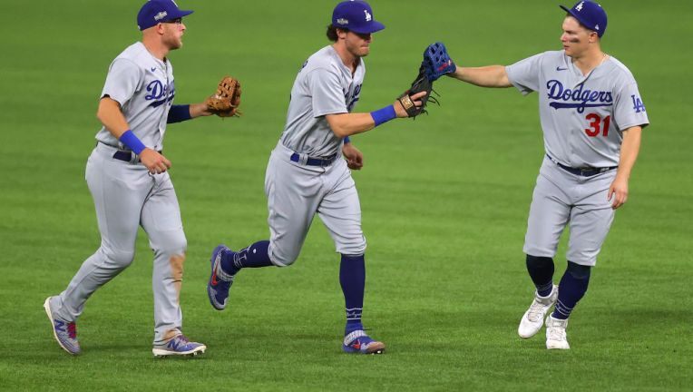 National League Championship Series: historic first inning helps Dodgers crush Braves in Game 3