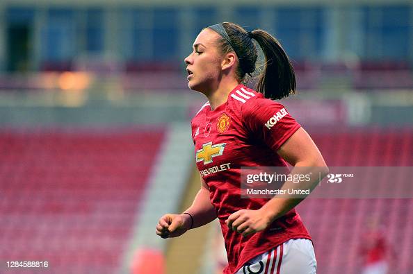 "We’re a completely different team to last season" - Kirsty Hanson went from Championship to top of the FA WSL with Manchester United