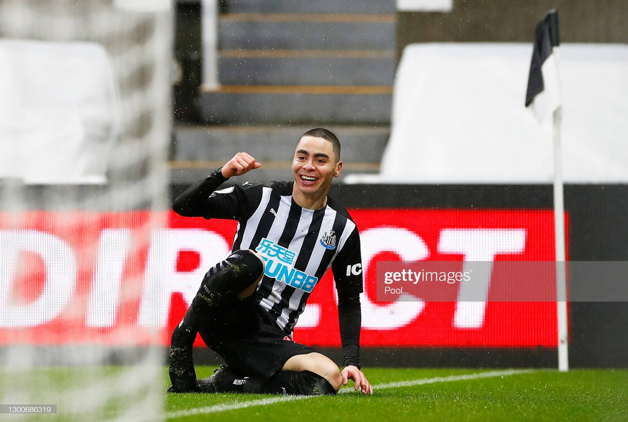 Newcastle United 3-2 Southampton: Nine-man Magpies hang on against frustrated Saints