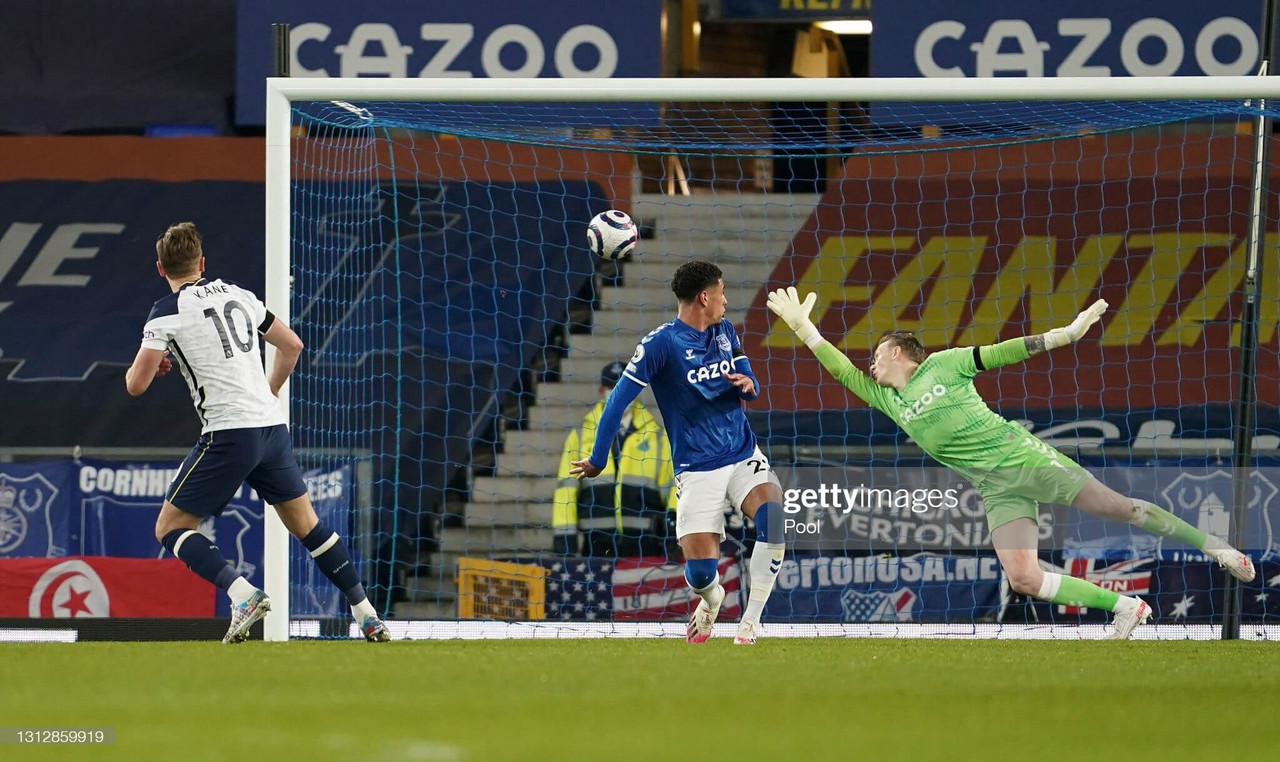 Everton 2-2 Tottenham: Kane and Sigurdsson braces not enough in breathless draw