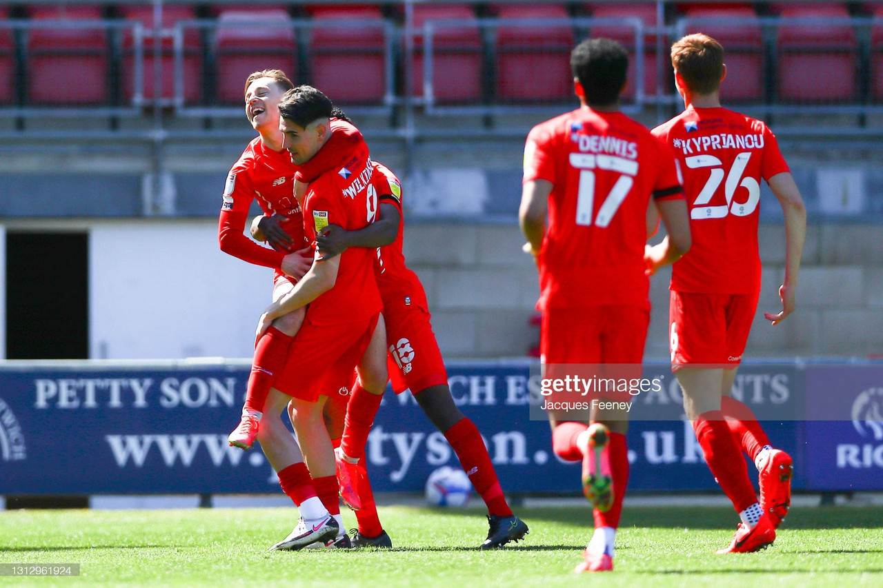 Leyton Orient 2-4 Cambridge United: The O's lose to league leaders and dent playoff hopes