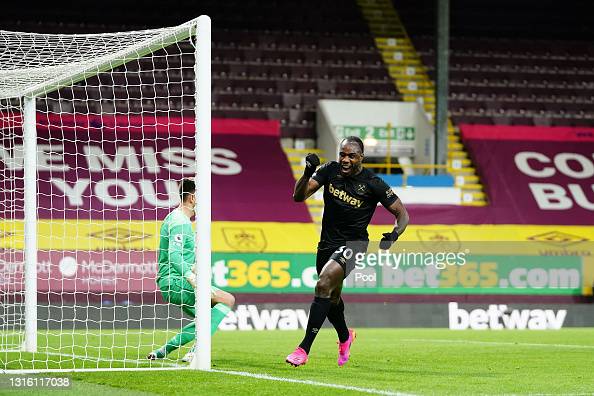 West Ham United vs Everton: How to watch, kick-off time, team news, predicted lineups and ones to watch 