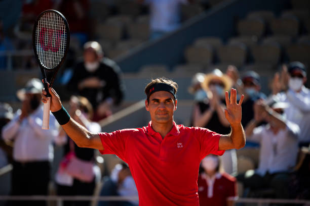 2021 French Open: Roger Federer breezes past Denis Istomin 