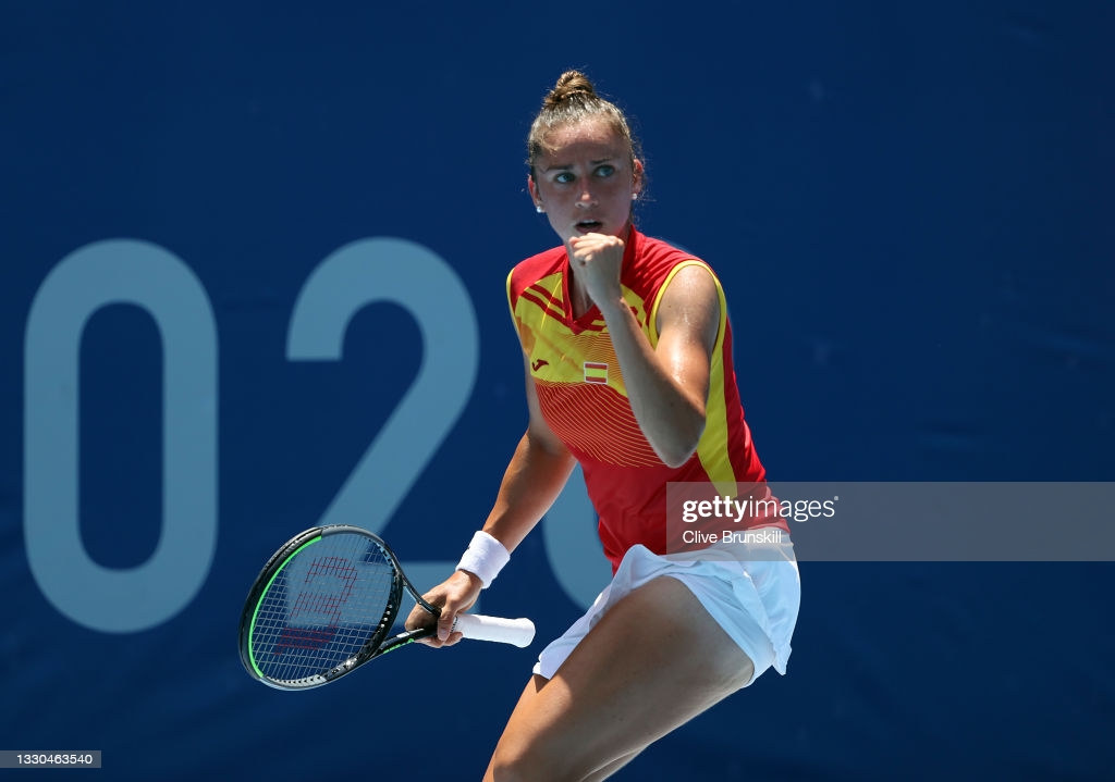 Tokyo 2020: Sara Sorribes Tormo pulls off huge upset against Ashleigh Barty