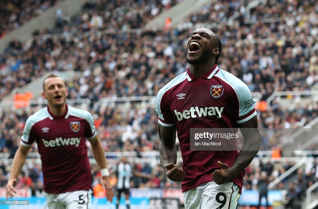 Newcastle United 2-4 West Ham United: Antonio equals Hammers goalscoring record in second half demolishment of Magpies