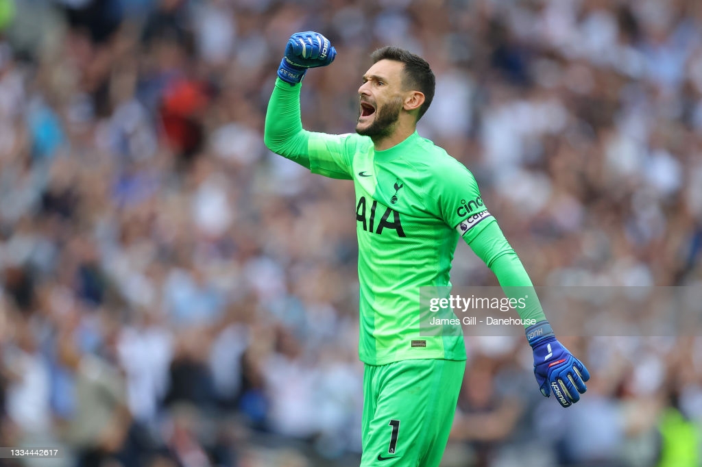 Hugo Lloris equals Spurs record