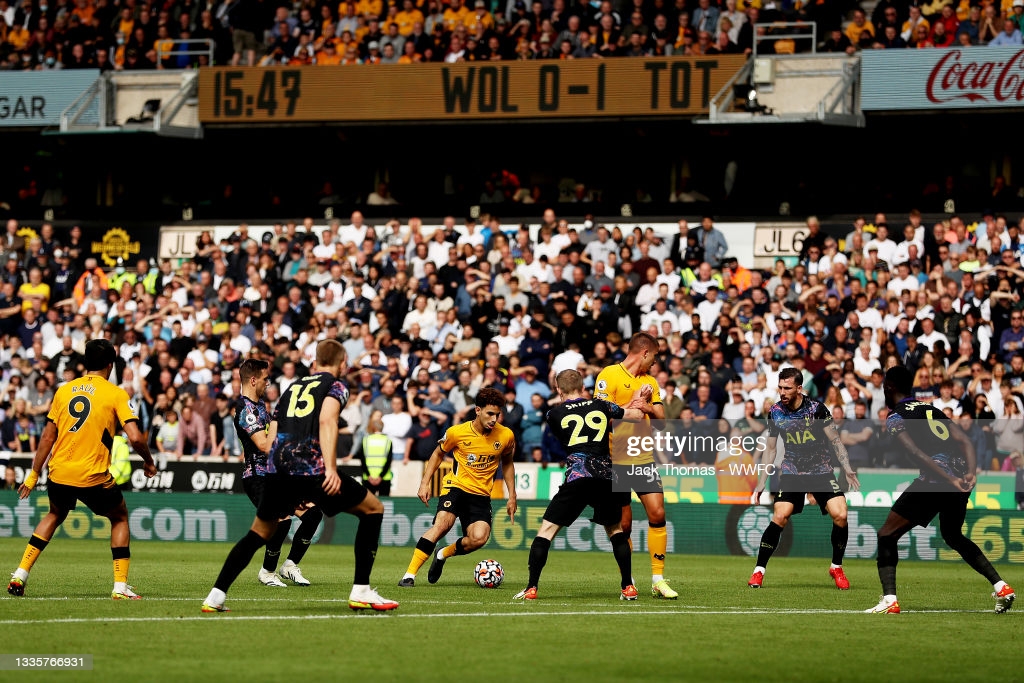 Nuno's men to visit Molineux in Carabao Cup third round