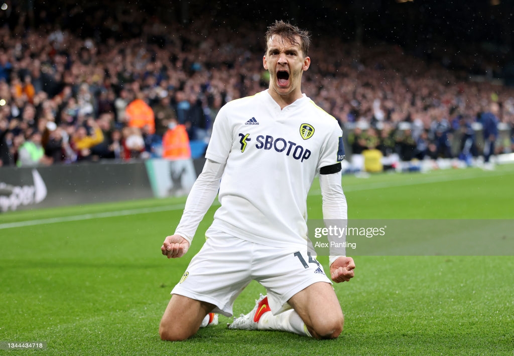 Leeds United 1-0 Watford: Llorente scores on return as Whites dominate