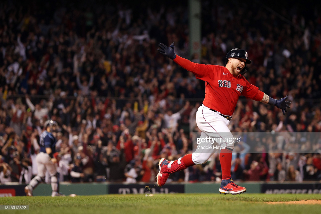 2021 American League Division Series: Vazquez walk-off gives Red Sox victory over Rays in Game 3 classic