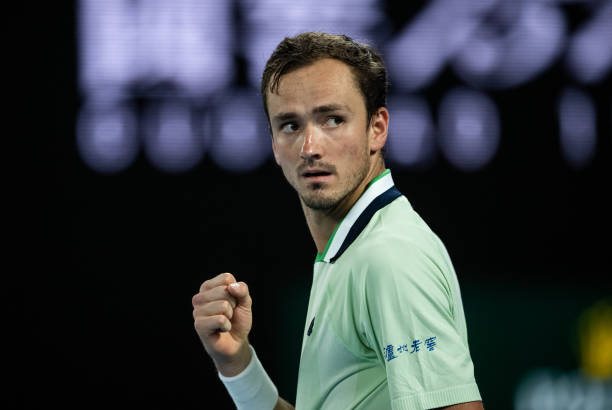 2022 Australian Open: Daniil Medvedev gets by Nick Kyrgios in second-round showdown