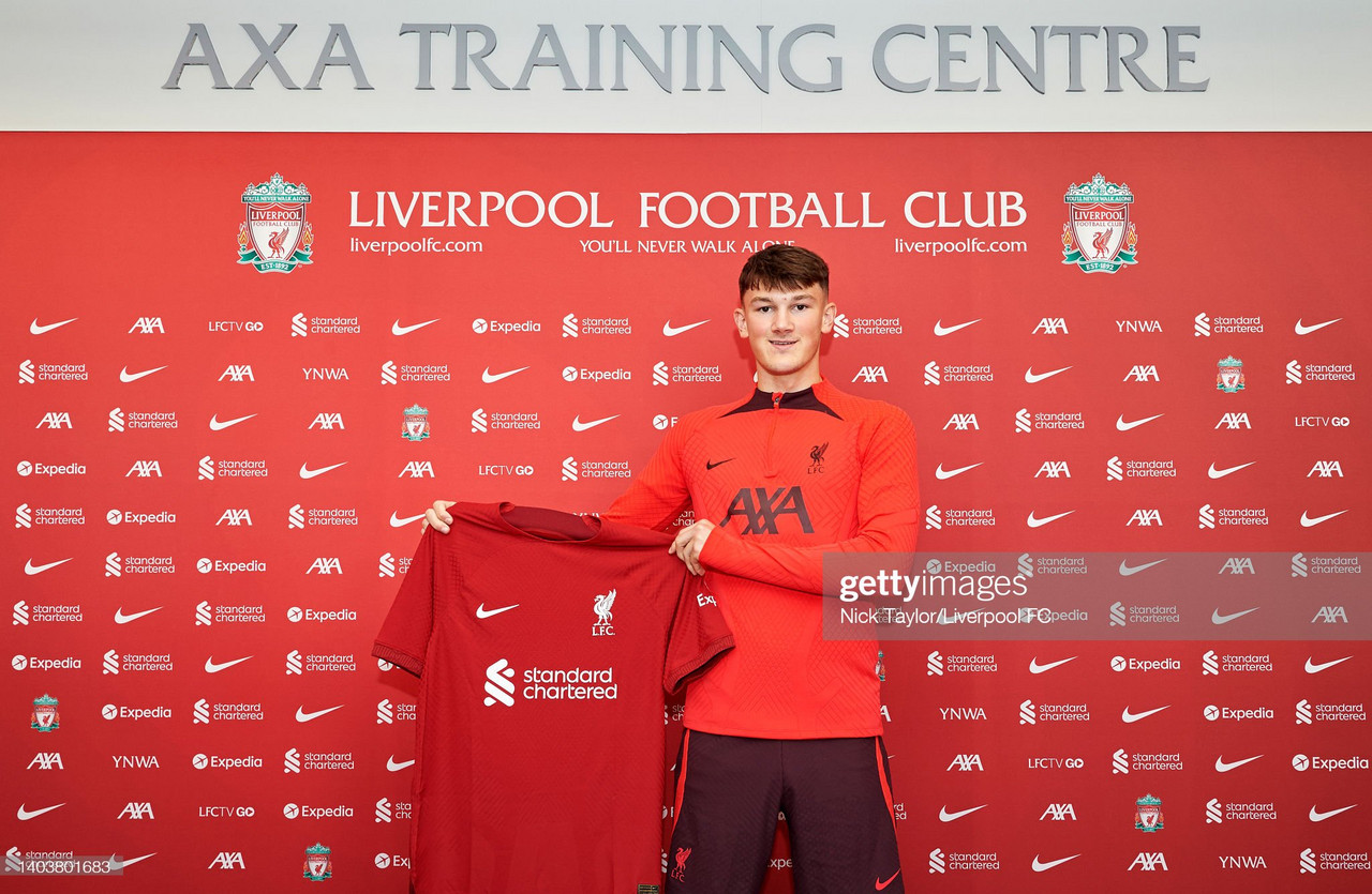 Liverpool complete signing of Calvin Ramsay from Aberdeen