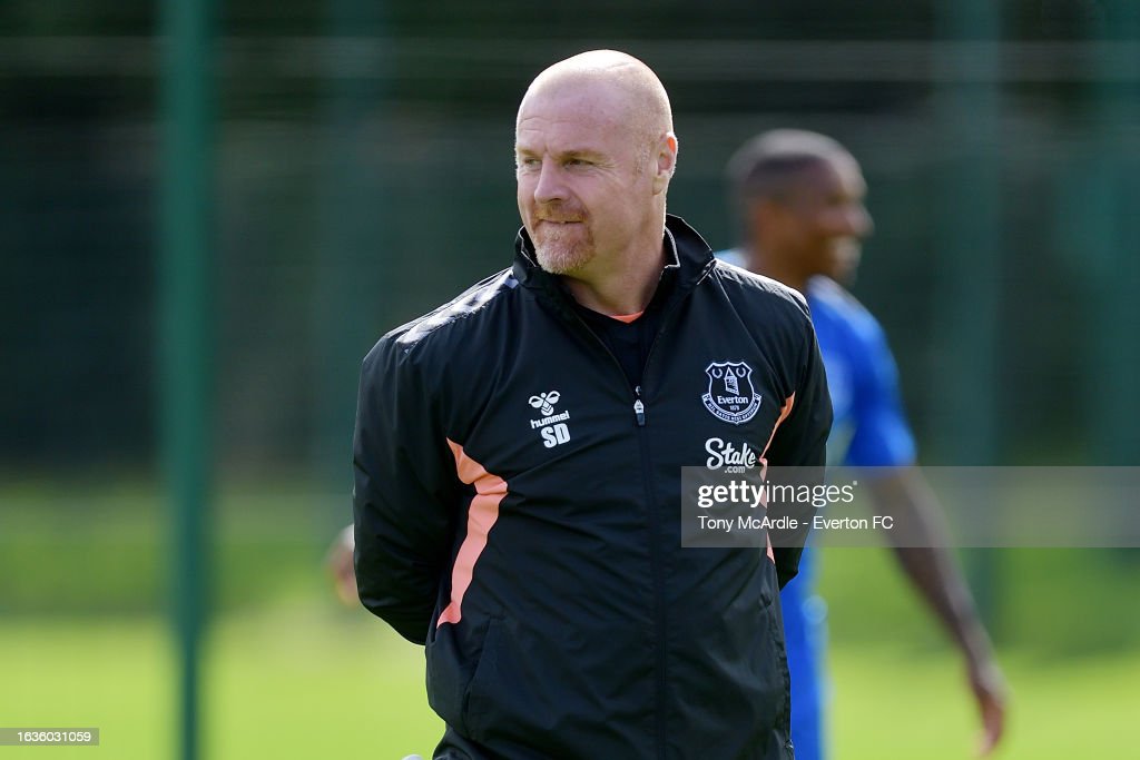 Dyche calls for calm heads amidst early talk of a crisis at Everton