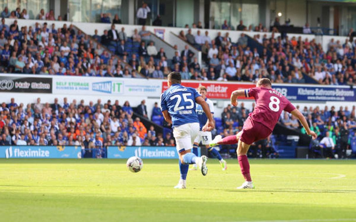 Highlights and goals of Cardiff City 2-1 Ipswich Town in EFL ...