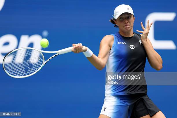 2023 US Open Day 1 women's recap: Swiatek, Rybakina, Gauff advance; Masarova stuns Sakkari