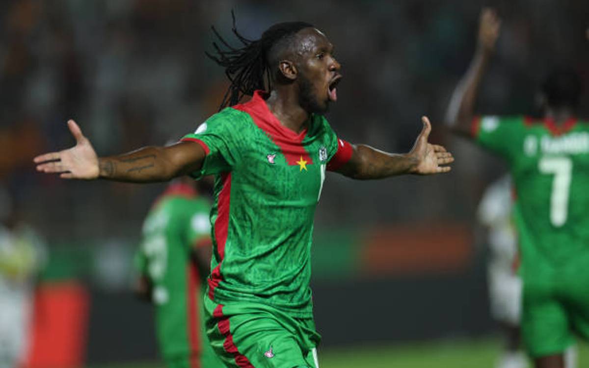 Resumen y goles del Burkina Faso 1-2 Libia en Partido Amistoso