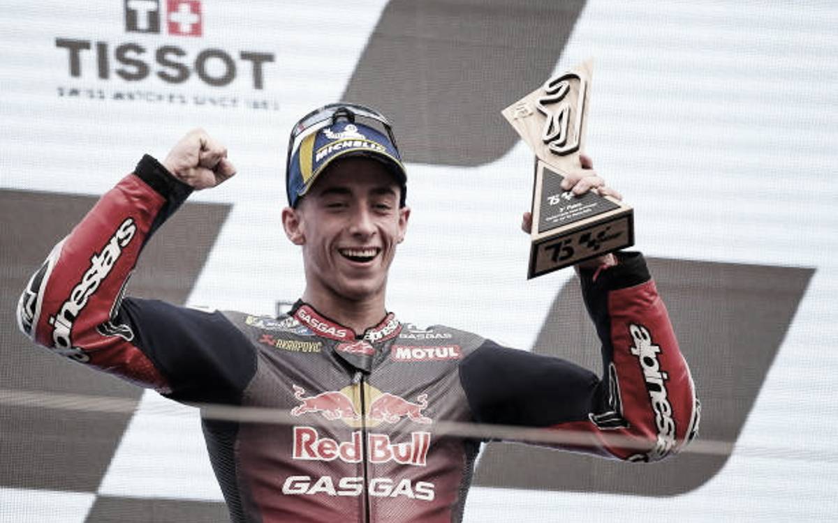 Pedro Acosta ya entra en la historia de MotoGP