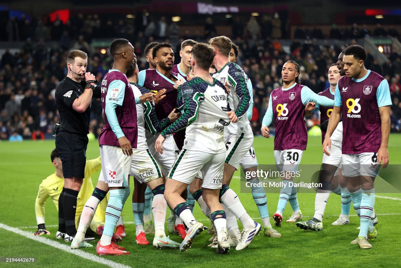 Burnley vs Sunderland Premier League match in stadium