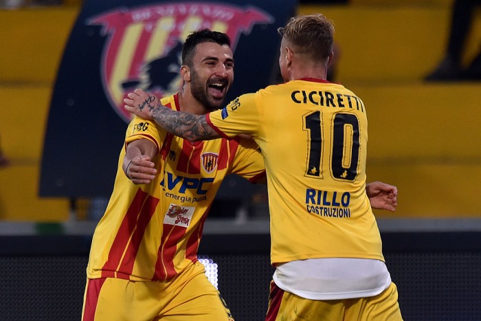 Serie B - Ciciretti manda in paradiso il Benevento: 2-1 al Cesena