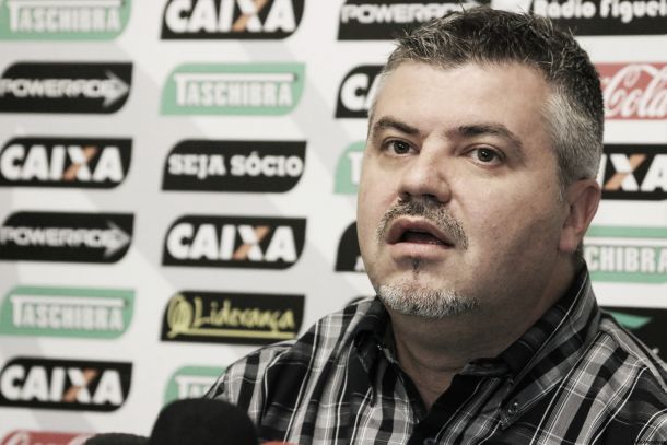 Novo superintendente de esportes do Figueirense, Cléber Giglio não descarta reforços
