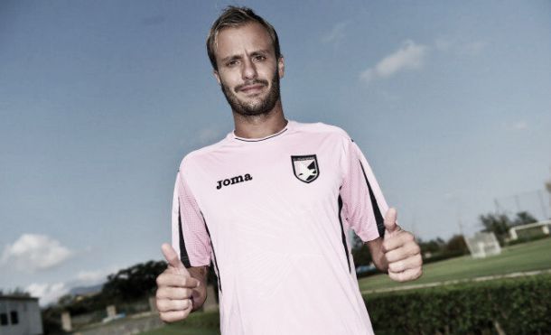 Palermo, si presenta Gilardino: "Qui per il riscatto, la Nazionale e i 200 gol in Serie A" Palermo, si presenta Gilardino: "Qui per il riscatto, la Nazionale e i 200 gol in Serie A"