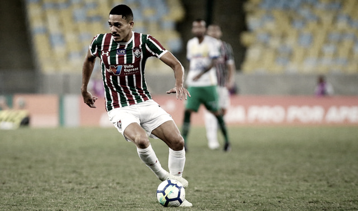 Gilberto comenta ausência de titulares lesionados no Fluminense: “Quem entra, dá conta do recado”