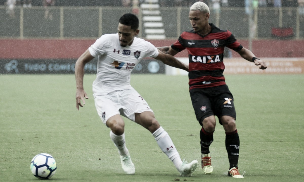Após expulsão contra Cruzeiro, Gilberto agradece apoio dado por jogadores do Flu: ''Foram heróis'' Após expulsão contra Cruzeiro, Gilberto agradece apoio dado por jogadores do Flu: ''Foram heróis''