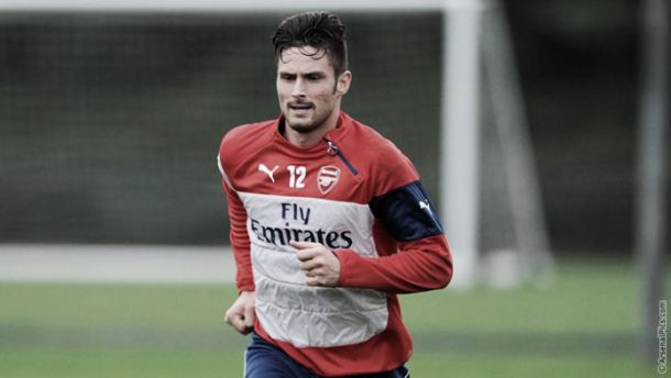 Arsene Wenger expects Giroud and Arteta to be available for Manchester United clash