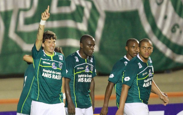Em reestréia de Araújo, Goiás vence Santo André por placar mínimo e avança na Copa do Brasil Em reestréia de Araújo, Goiás vence Santo André por placar mínimo e avança na Copa do Brasil
