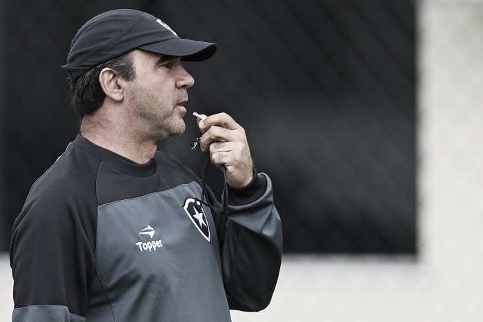 Ricardo Gomes comemora o triunfo do Botafogo diante do Palmeiras: “Foi a melhor partida”