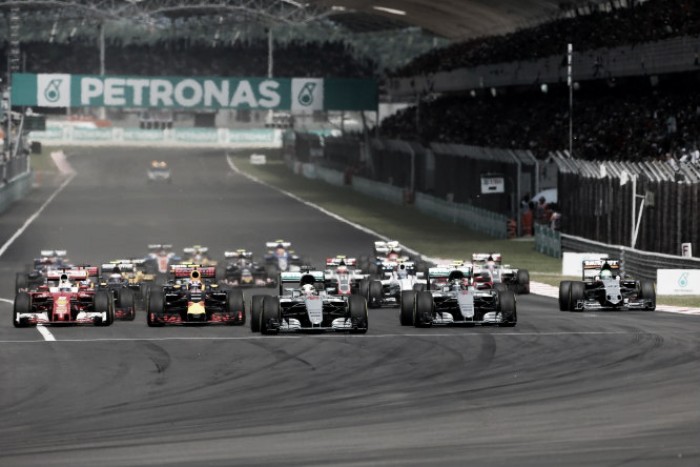Diretta Formula 1 - Gran Premio di Malesia live: vince Verstappen, poi Hamilton, Ricciardo e Vettel