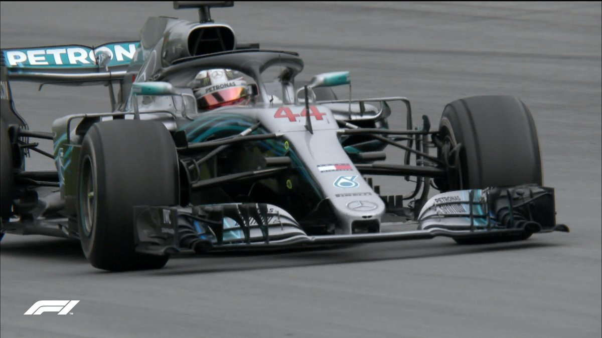 F1 - GP Brasile - Hamilton vince e la Mercedes si prende il costruttori. Ocon rovina la gara di Verstappen 